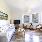 Thea Lassi 2 Bedroom Apartment, First Floor 아파트 아르고스톨리온