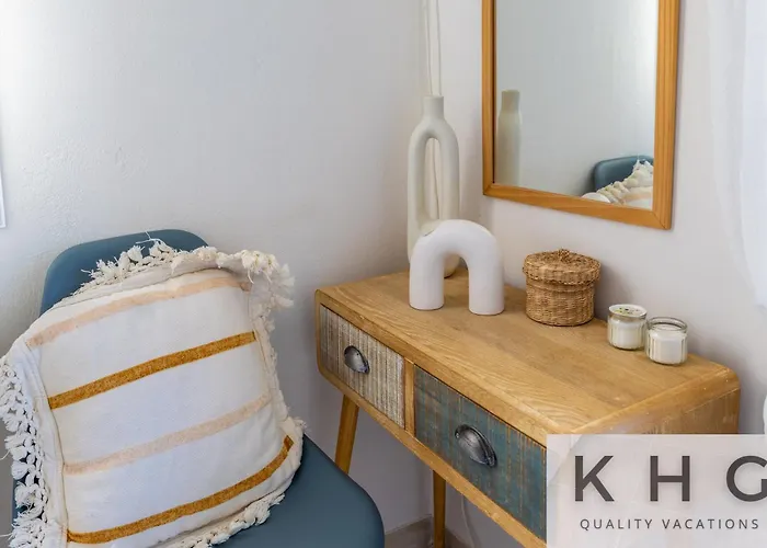 Thea Lassi 2 Bedroom Apartment, First Floor Argostoli (Kefalonia)