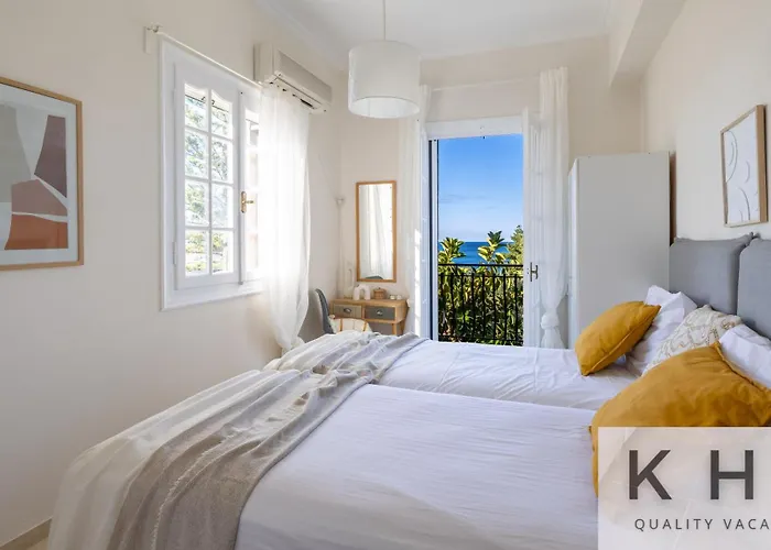 Apartamento Thea Lassi 2 Bedroom Apartment, First Floor *