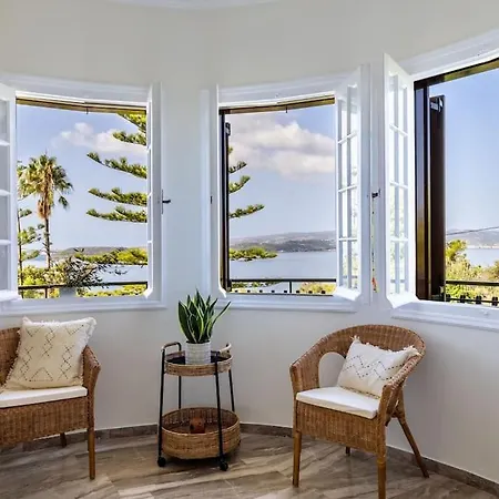 Thea Lassi 2 Bedroom Apartment, First Floor * Argostoli (Kefalonia)