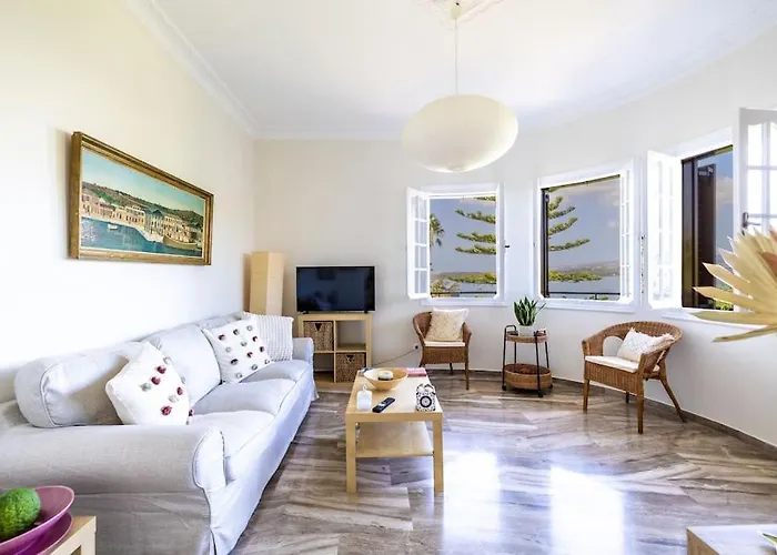 Thea Lassi 2 Bedroom Apartment, First Floor Διαμέρισμα Αργοστόλι