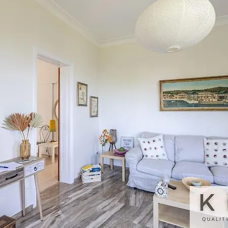 Thea Lassi 2 Bedroom Apartment, First Floor 아파트